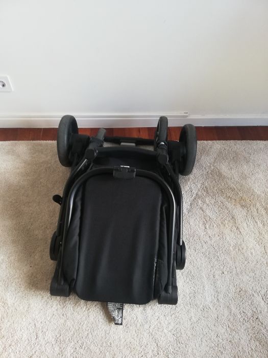 Trio chicco com suporte fixação automóvel