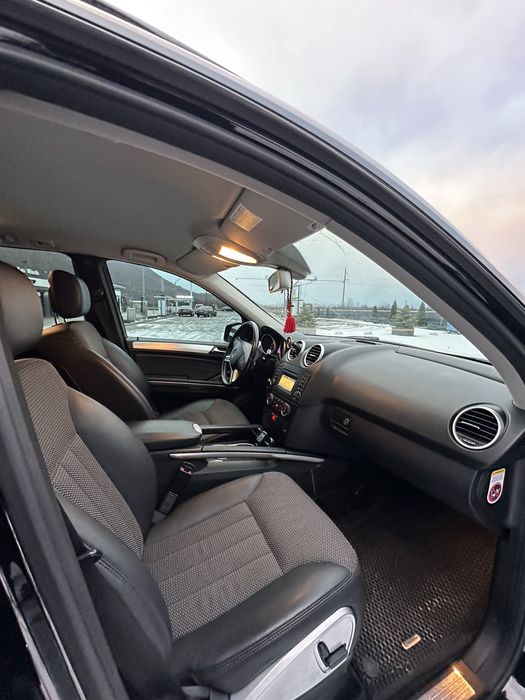 Mercedes Benz ML300CDI