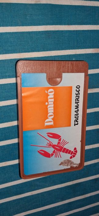 Conjunto de 2 Jogos Dominó + Dados de Poker