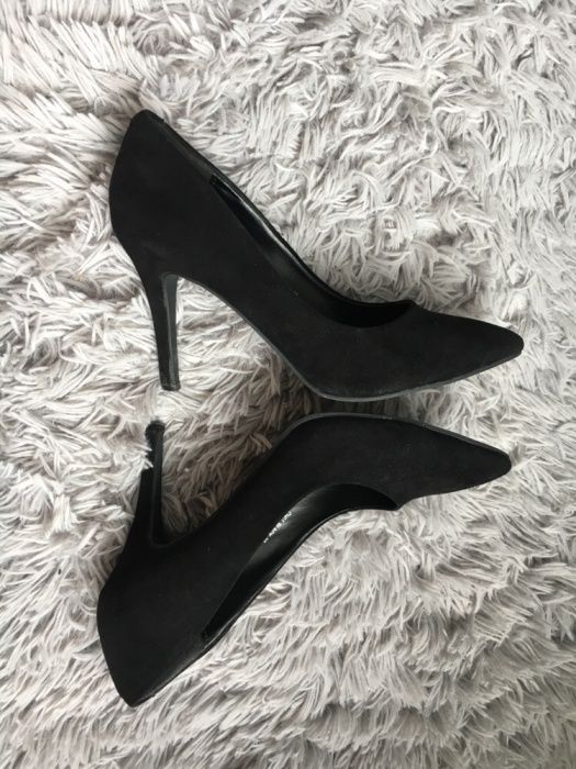 Szpilki czarne buty na obcasie 38