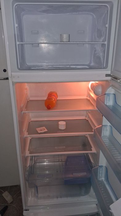 Frigorifico Beko 180 cms