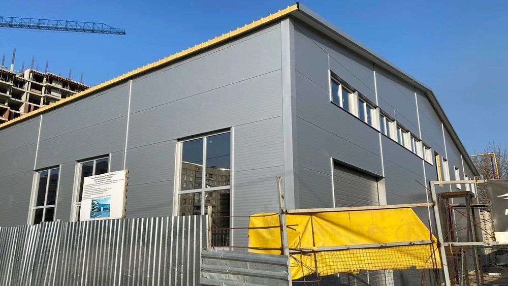 Дахові сендвіч-панелі та стінові сендвіч-панелі