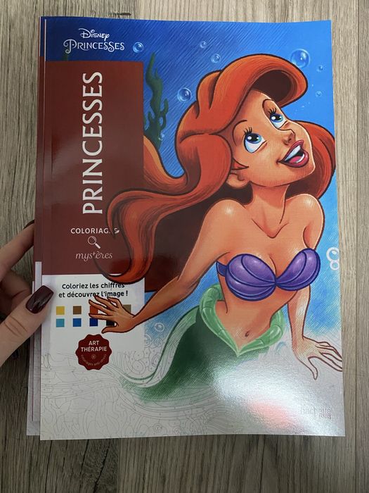 Розмальовка disney tom 11/Mickey/Sorcieres/princes з дефектом