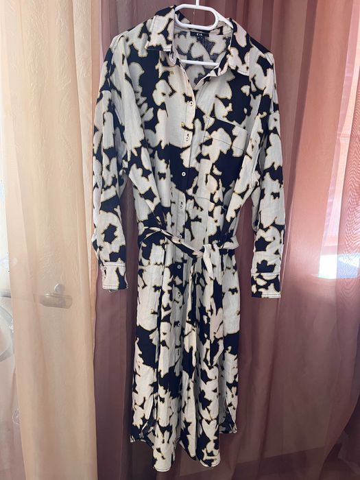 Лляна сукня сорочка  C&A Eur 42, F 44, льон XL- XXL беж квіти