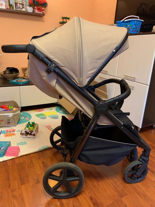 Продам прогулянкову коляску Карелло браво/ Carrello Bravo Plus CRL