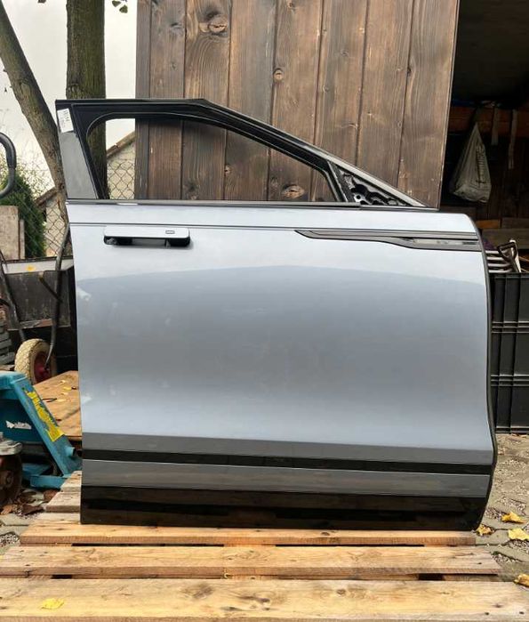 RANGE ROVER VELAR L560 дверка права/ліва, передня/задня 2017-2025