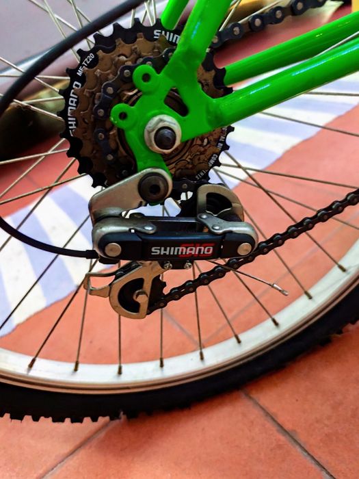 Bicicleta Astro Roda 24 (Verde) – Como Nova /