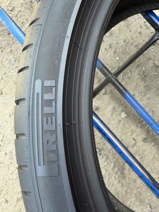 255/35/21 R21 Pirelli P Zero PZ4 літо 1 шт