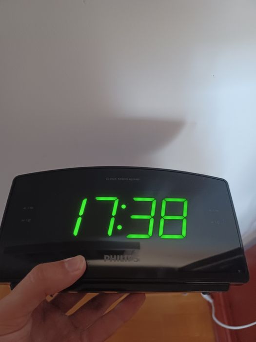 Despertador Digital Philips com Rádio FM — Como Novo + Caixa