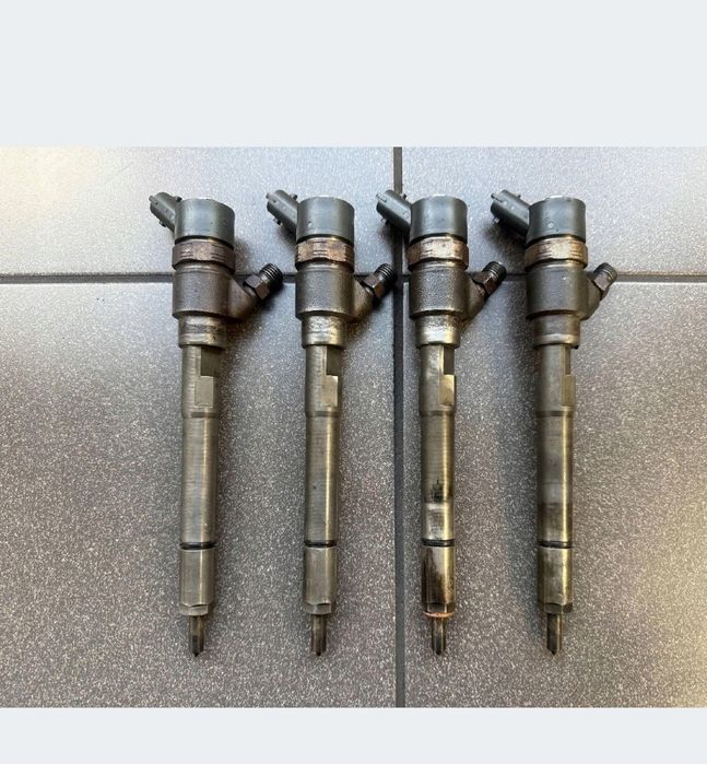 wtryskiwacze Opel 1.3 cdti