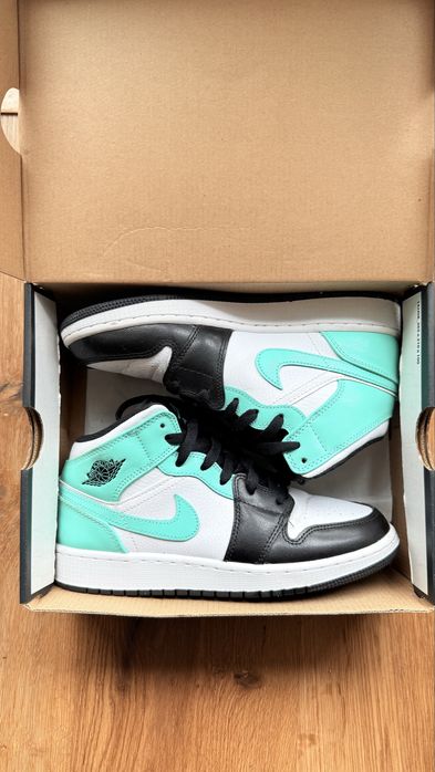 Ténis Nike Air Jordan 1 Mid (GS) ORIGINAIS