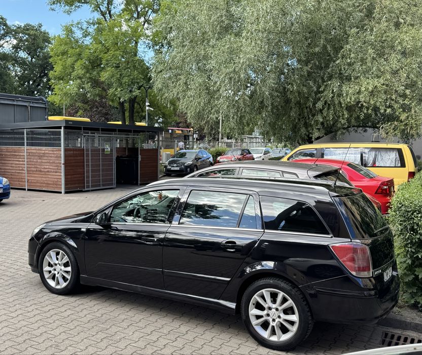 Sprzedam Opel Astra H Sport Caravan 1.9 CDTI 150 Cosmo