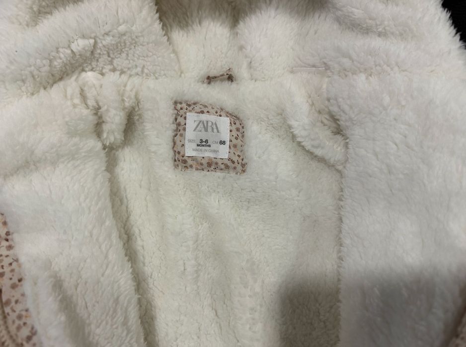 Conjunto Quentinho com Pantufas e Luvas (3-6M) ZARA