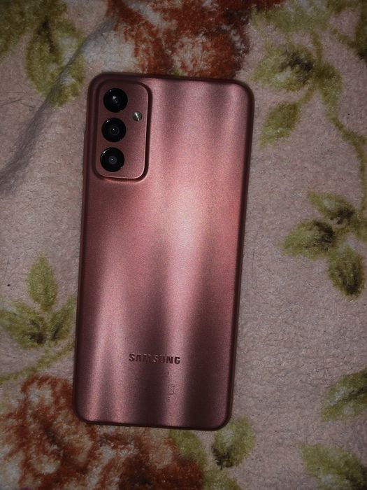 Продам Samsung Galaxy m13 4/64GB идеал