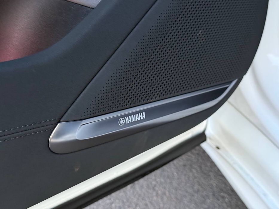 Zeekr 001 2024 стильный электрокар