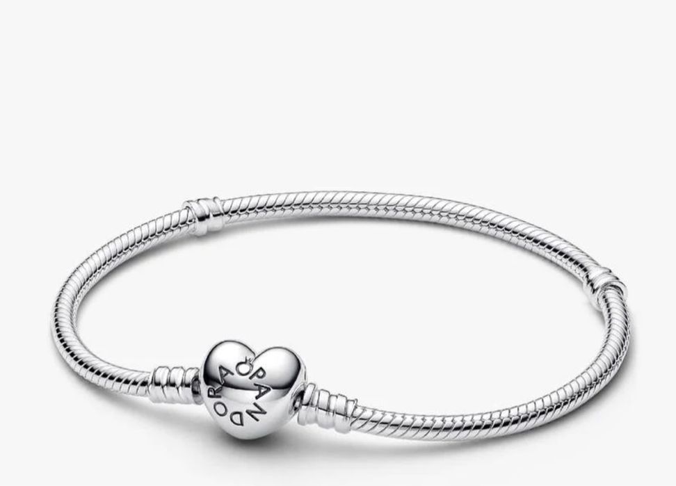 Pulseira pandora prateada tamanho 17