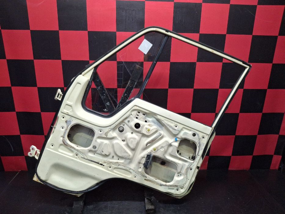 Porta frente direita TOYOTA Dyna 150 Chassis (_Y_)