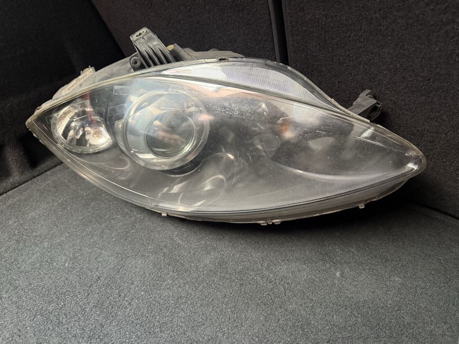 Farois Bi-Xenon Seat Leon 1P 2005-2009 (1 Fase)