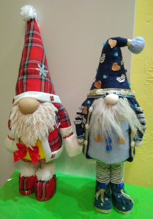 Іграшки для декору