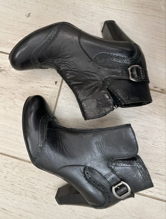 Prawie nowe piękne skórzane botki rozm.36