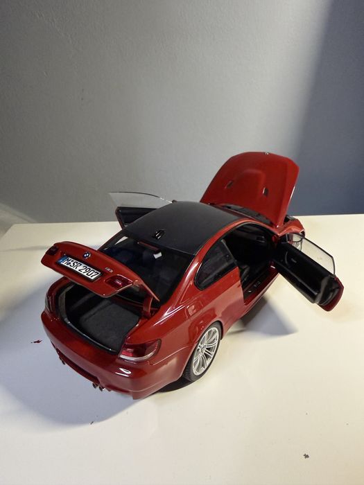 1:18 bmw m3 e92 kyosho