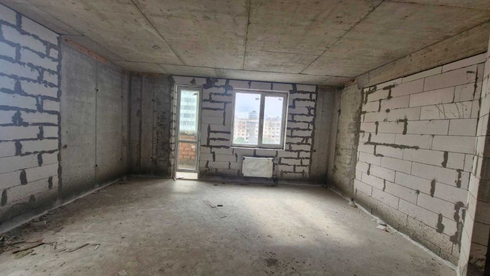 Продам квартиру площа 62 м2 від будівельників  на Чикаленко/Таирова