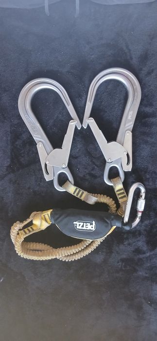 Kit PETZL de Trabalho em Altura – Arnês + Talabarte + Acessórios | 100€ NEGOCIÁVEIS