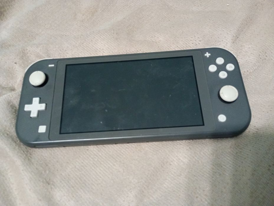 ZAMIENIE niedziałający nintendo switch lite szary