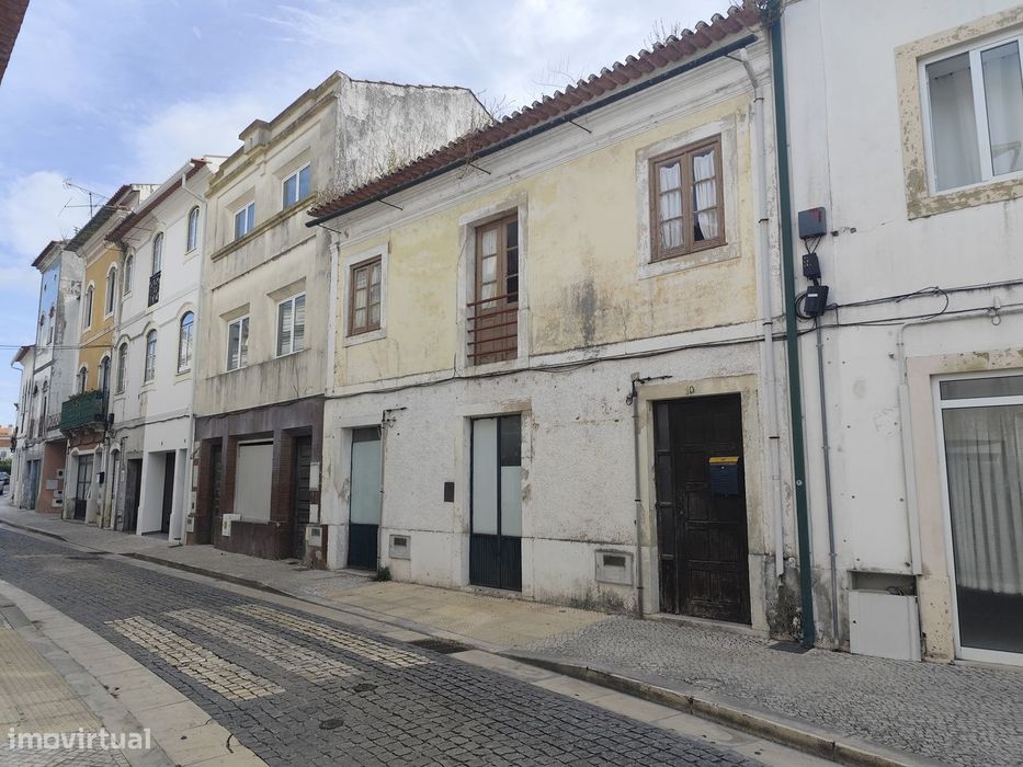 Moradia no Centro de Condeixa