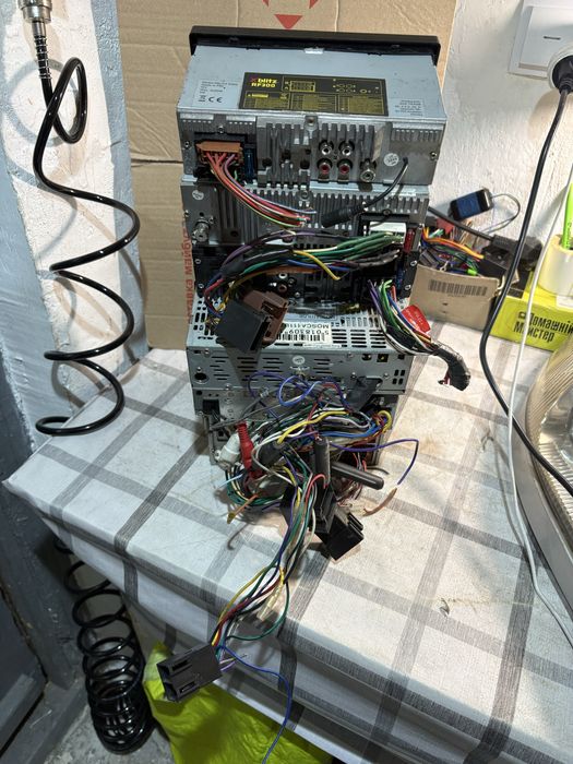 Магнітоли в стані хорошому