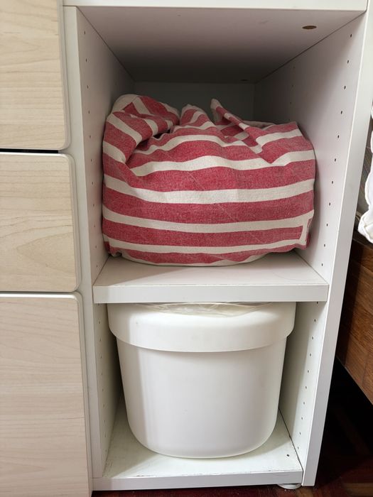 Trocador / secretária IKEA SMÅSTAD
