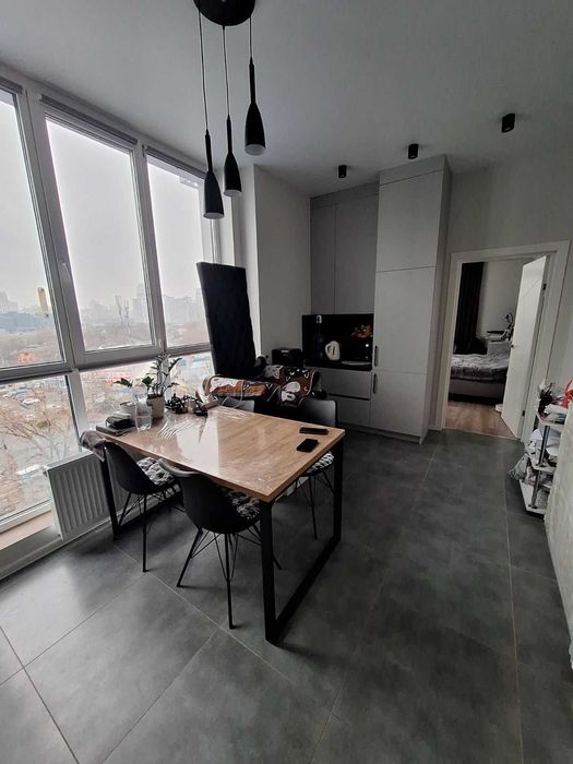 2-кімн квартира по вул. Центральна 21-Б, ЖК Рів'єра, масив Осокорки.