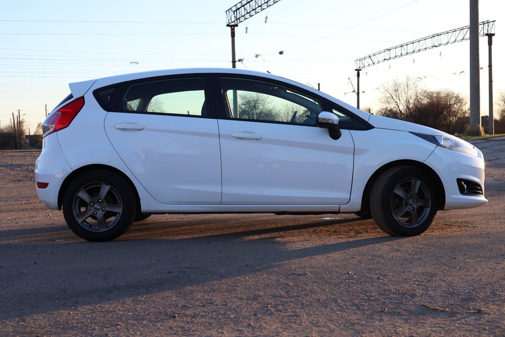 Продам FORD FIESTA mk7
