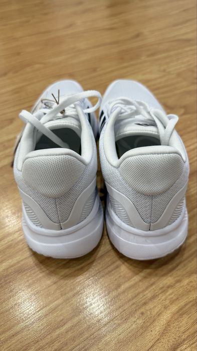 Кроссовки Адидас Adidas женские белые сетка
