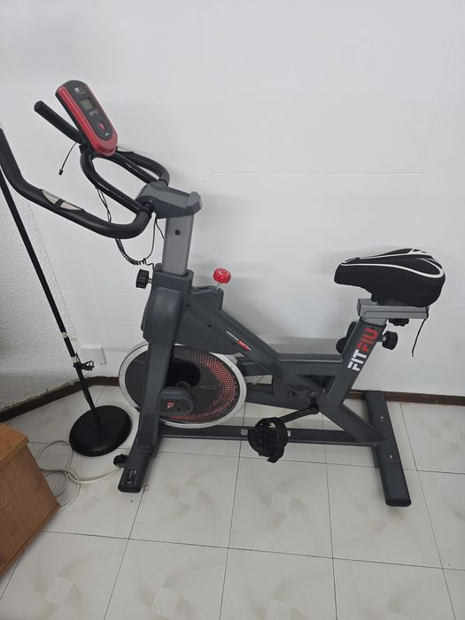 Bicicleta estática Fitfiu
