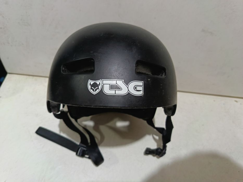 Kask na rolki i hulajnogę USG rozmiar M. 52-57 cm