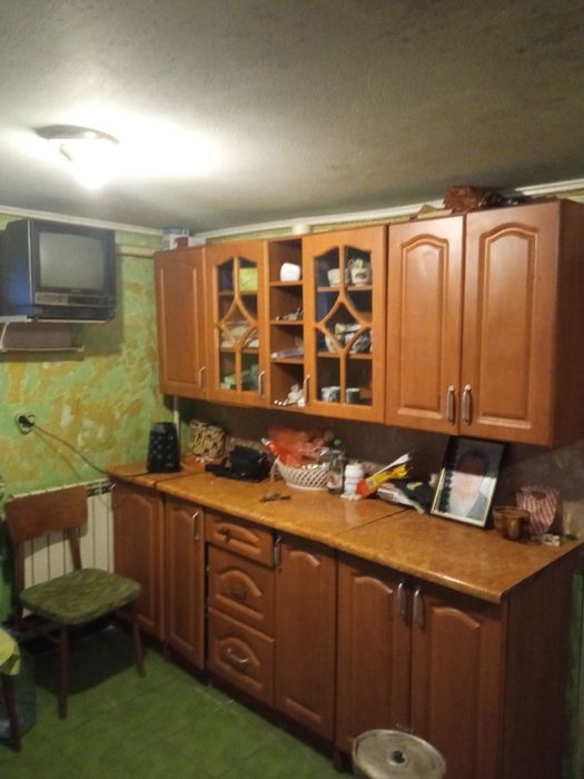 Продається приватизований житловий будинок в селі Верхів Рівненської о