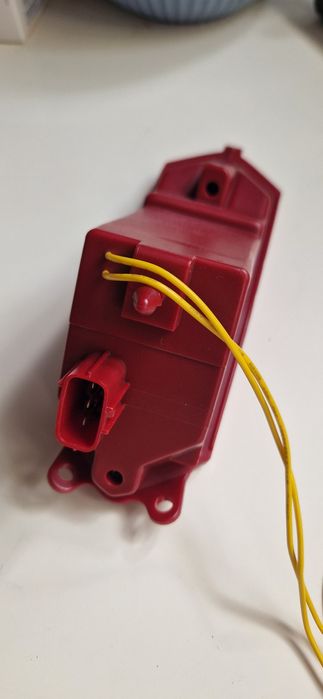 Nowa tylna lampa yamaha r1 rn32 2015+