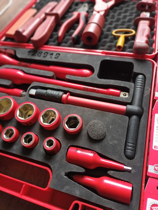 Narzędzia izolowane Lemp i Knipex