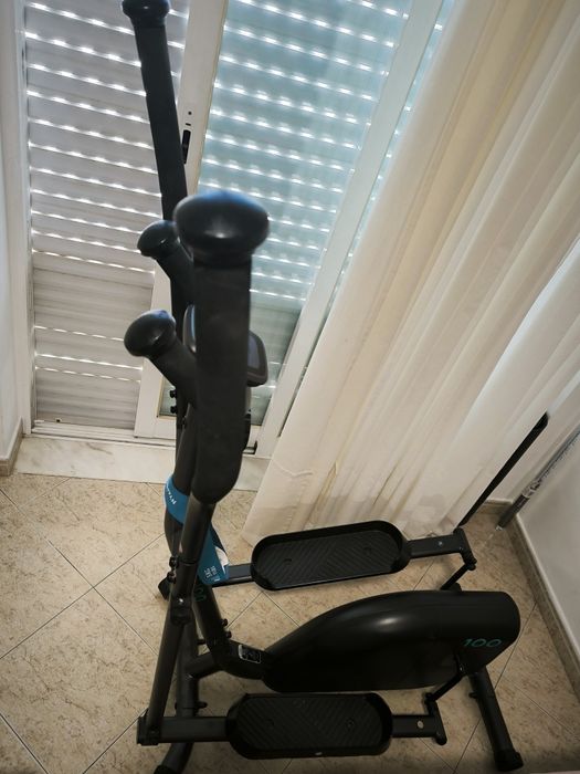 Bicicleta Elíptica Domyos  100 – Praticamente Nova / Como Nova