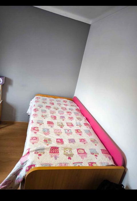 Cama com 2 colchões