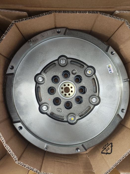 Маховик,комплект сцепления,диск сцепления,корзина, демпфер.