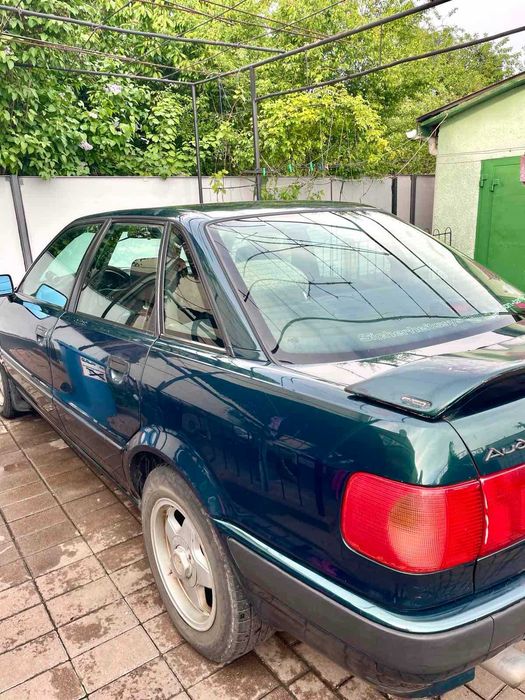 Audi 80 - 1993 год