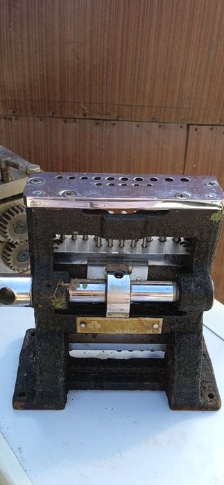 апарат для витягу зубних гільз ЗГ1