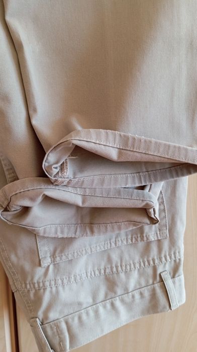 Spodnie męskie jasne