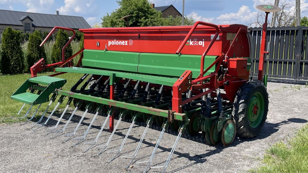 Siewnik Talerzowy 3 metrowy  Unia Polonez D z 2010 roku