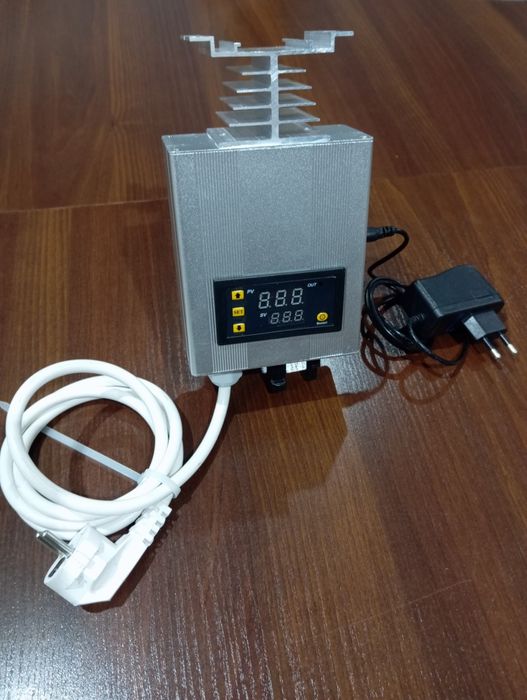Grzałka do bojlera 1000W  solarna z termostatem bezpośrednio do panelei słonecznych  lub 230 V 1500W
