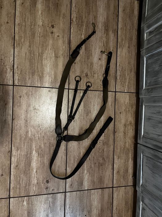 Wytok skorzany z napierśnikiem