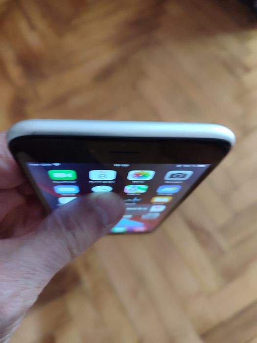 iPhone 6 S plus.