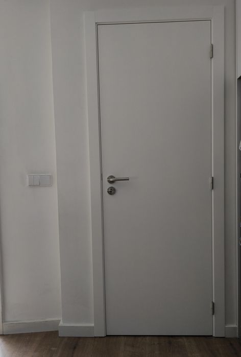 Carpinteiro/ferragens/serviços64606472936833124